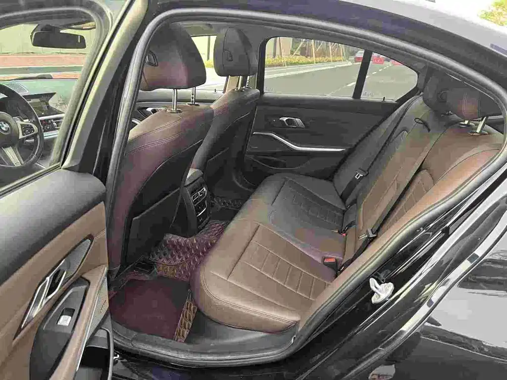 BMW 3 Series — миниатюра 8