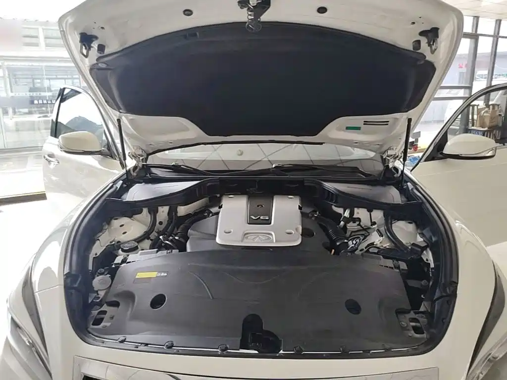 Infiniti Q70 — миниатюра 20