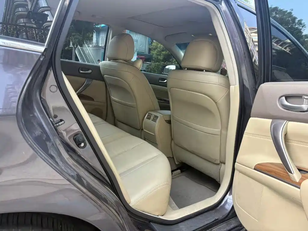Nissan Teana — миниатюра 9
