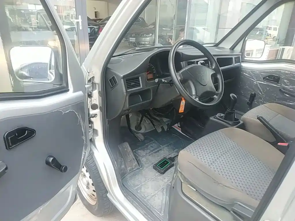 Wuling Zhiguang — миниатюра 16