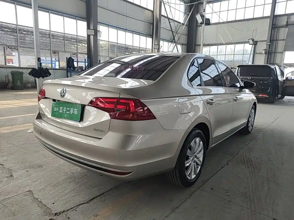 Volkswagen Bora — миниатюра 7