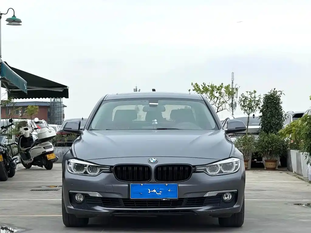 BMW 3 Series — миниатюра 2