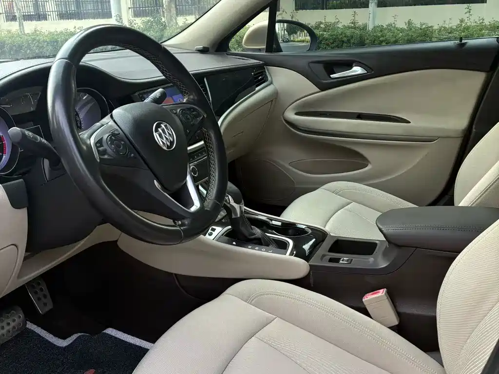 Buick Verano — миниатюра 4