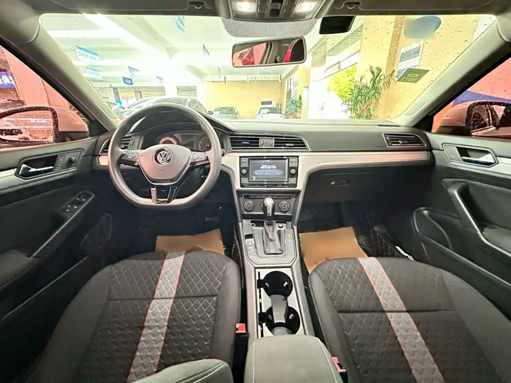 Volkswagen Lamando — миниатюра 9
