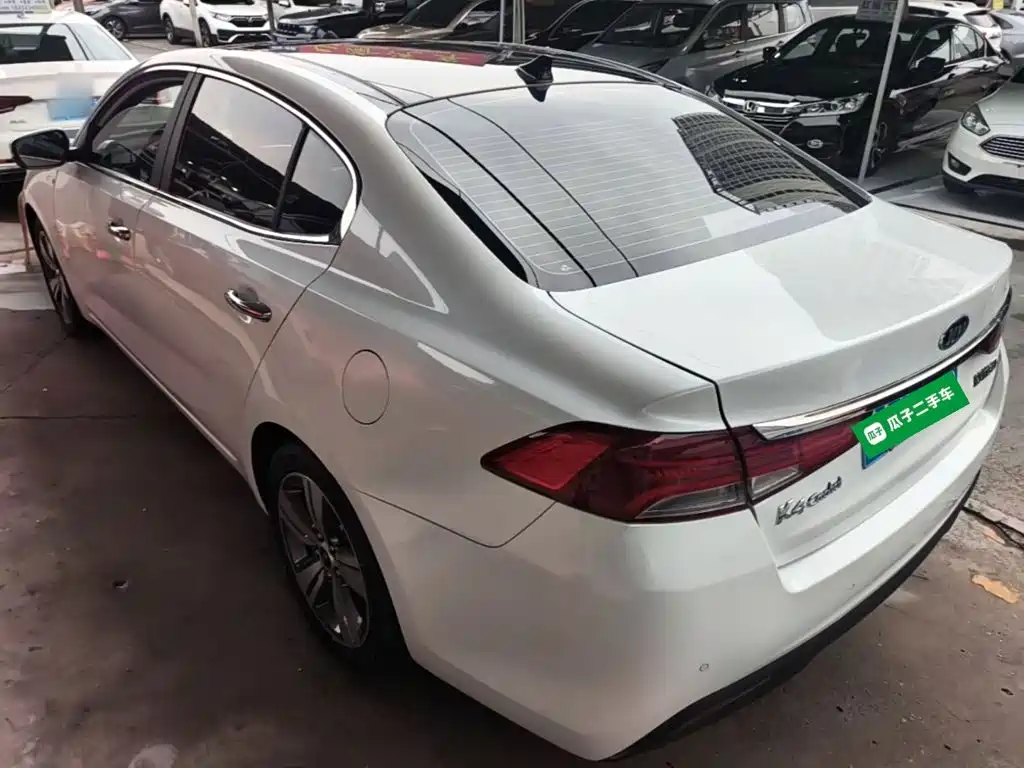 Kia K4 — миниатюра 5