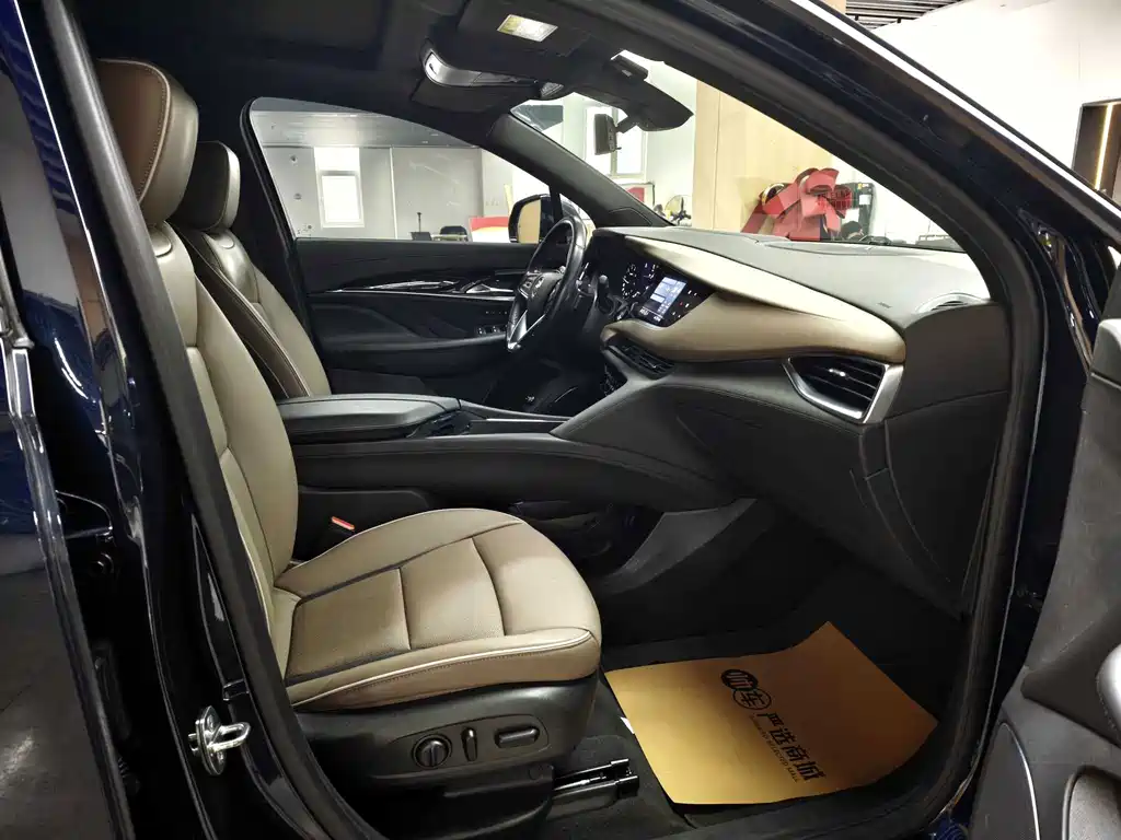 Buick Enclave — миниатюра 8