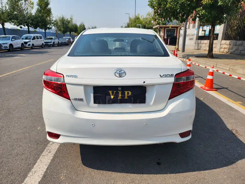 Toyota Vios — миниатюра 6