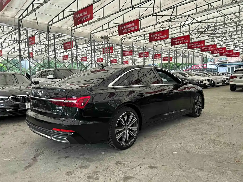 Audi A6L — миниатюра 9