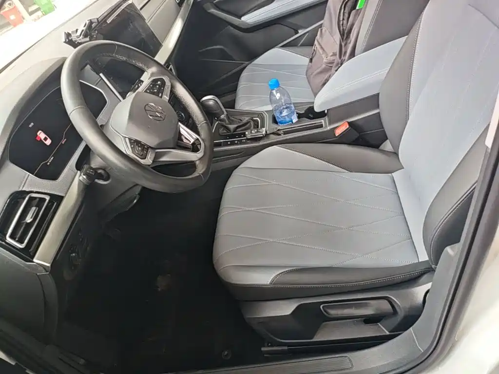 Volkswagen Lavida — миниатюра 15