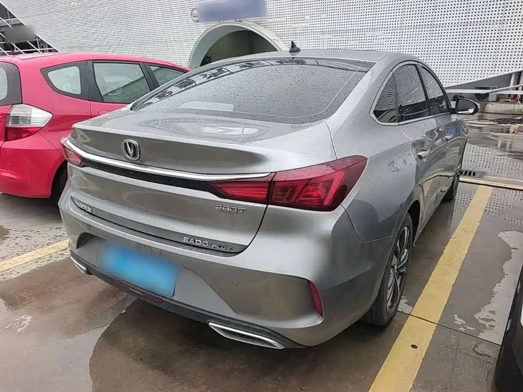 Changan Eado — миниатюра 7