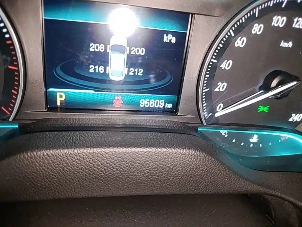 Buick Excelle — миниатюра 17