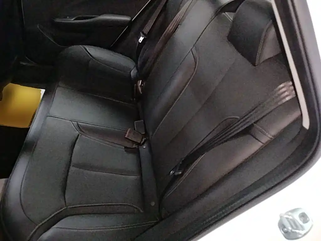 Buick Excelle — миниатюра 22