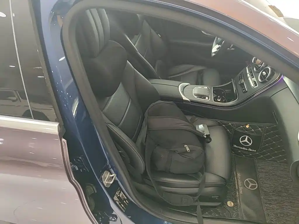 Mercedes-Benz C-Class — миниатюра 25
