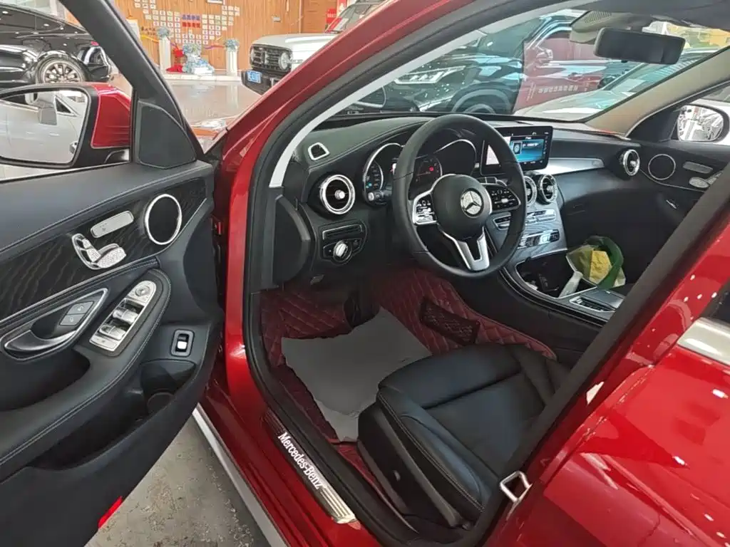 Mercedes-Benz C-Class — миниатюра 16