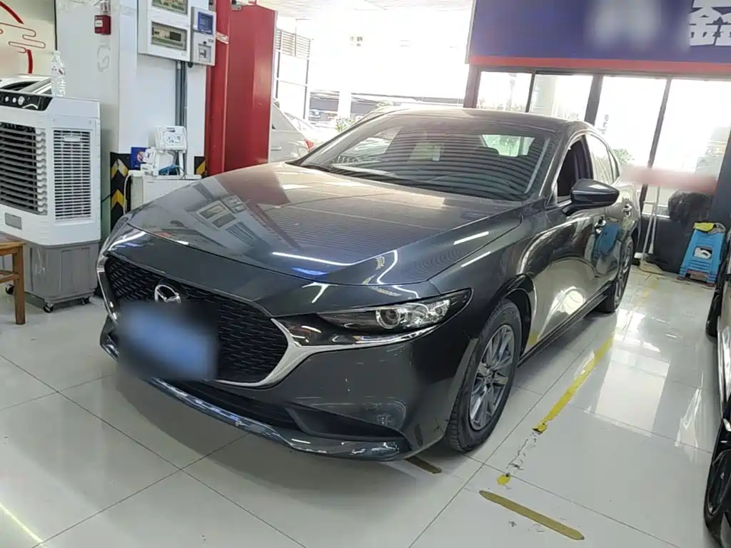 Mazda 3 Axela — миниатюра 2