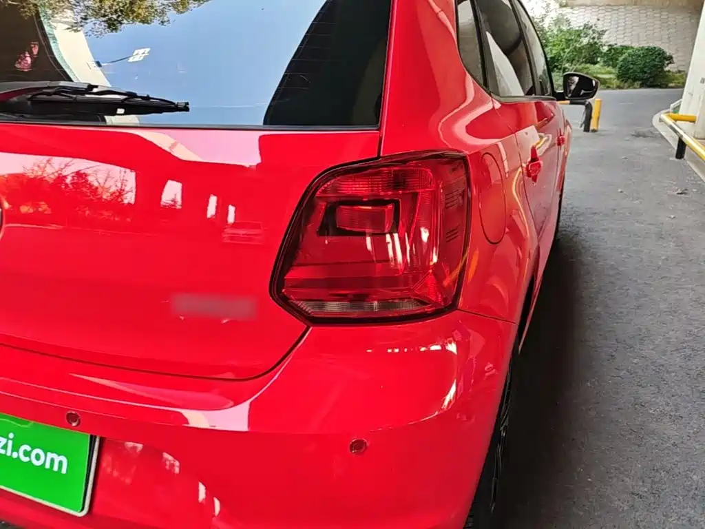 Volkswagen Polo — миниатюра 8