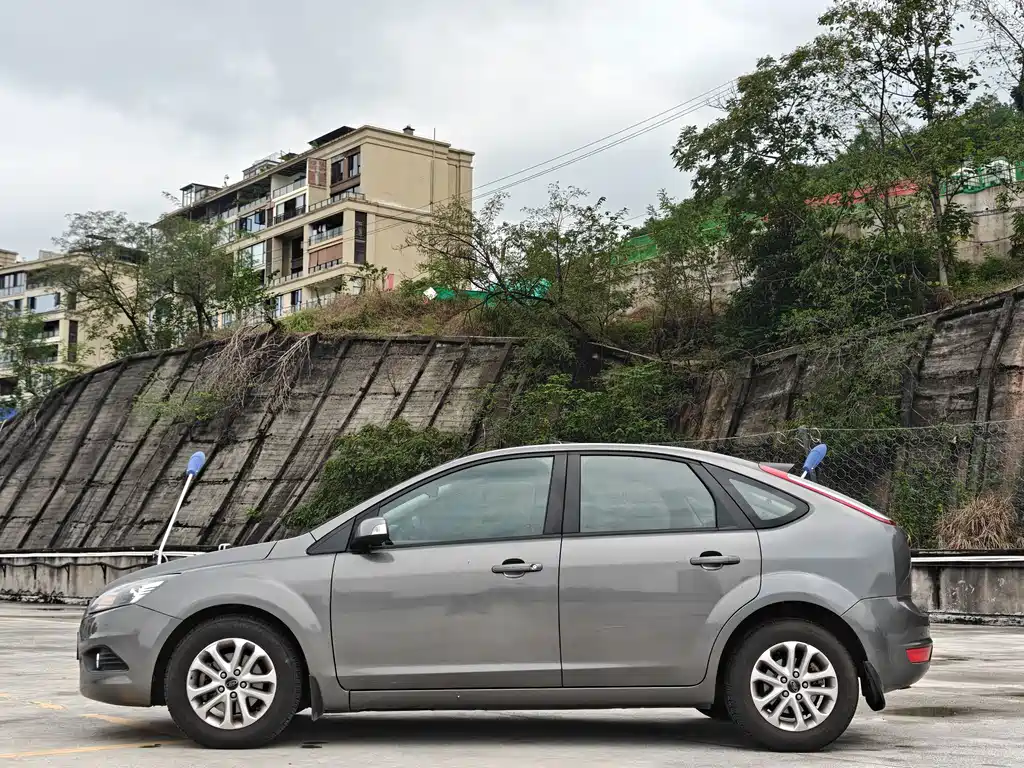 Ford Focus — миниатюра 9
