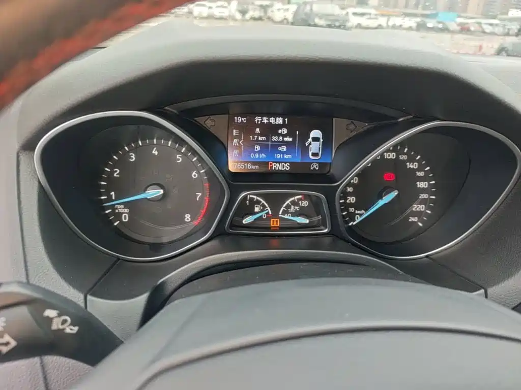 Ford Focus — миниатюра 12
