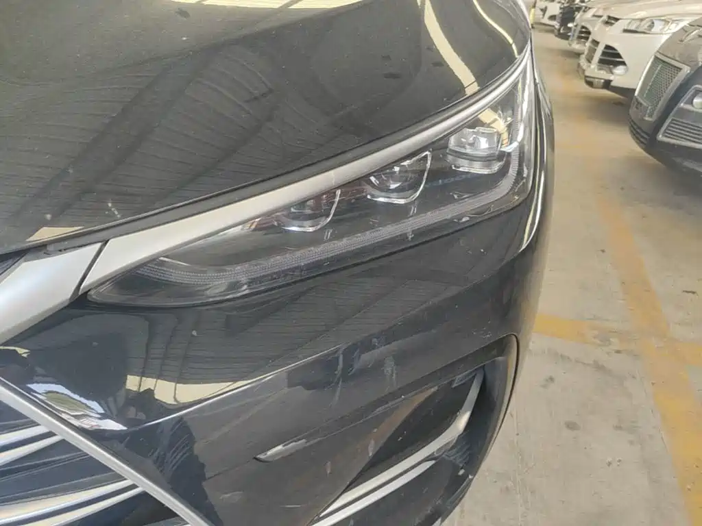 BYD Tang New Energy — миниатюра 18