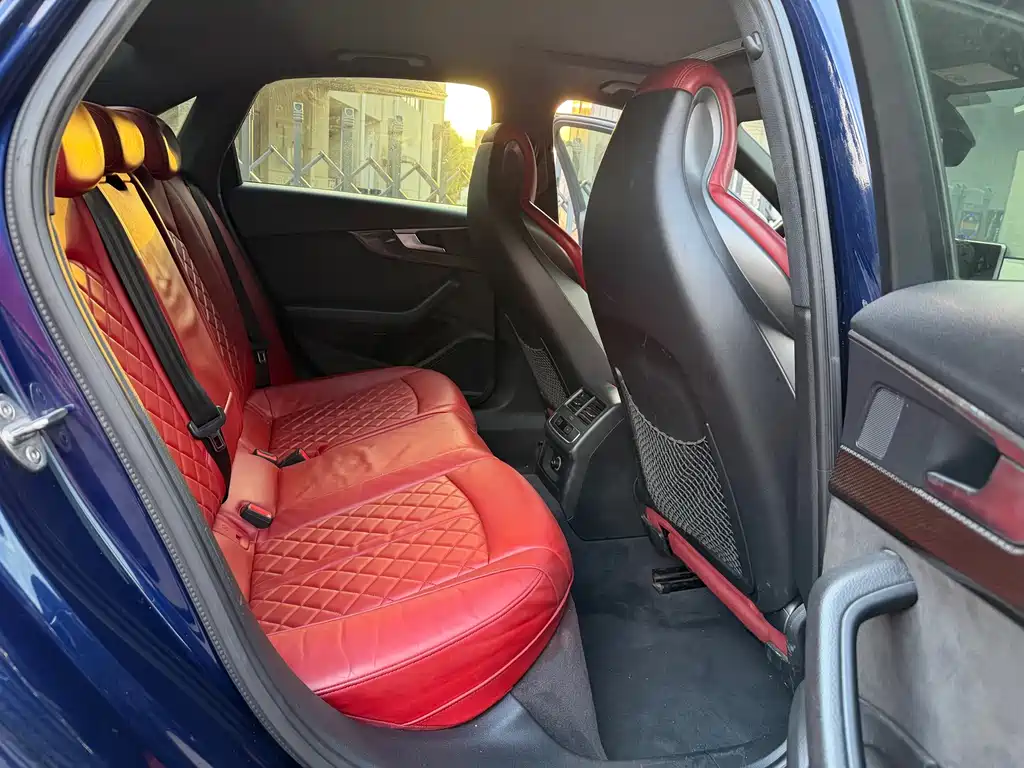 Audi S4 — миниатюра 11