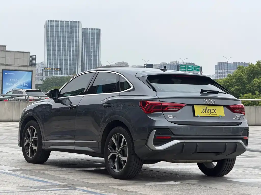 Audi Q3 Sportback — миниатюра 7