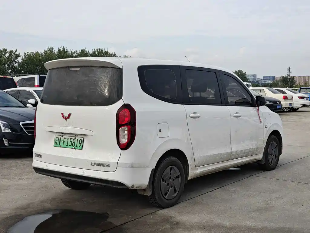 Wuling Hongguang EV — миниатюра 17