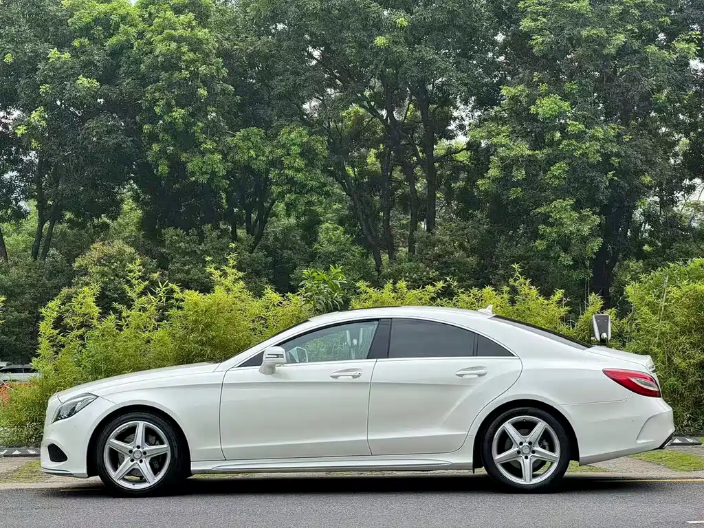 Mercedes-Benz CLS — миниатюра 3