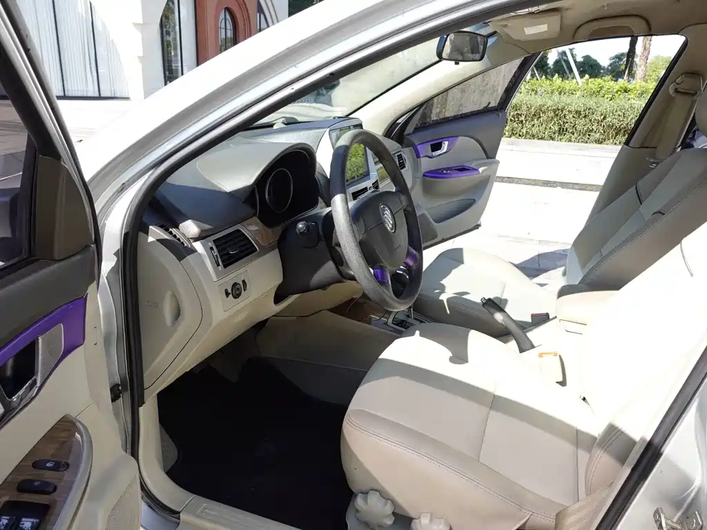 Buick Excelle — миниатюра 7