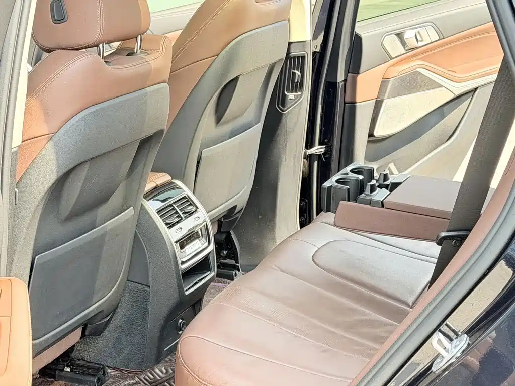 BMW X5 (Import) — миниатюра 6