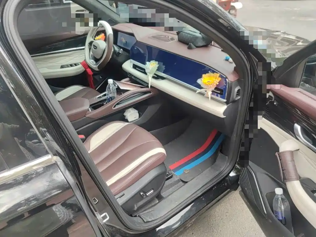 Geely Xingyue L — миниатюра 18