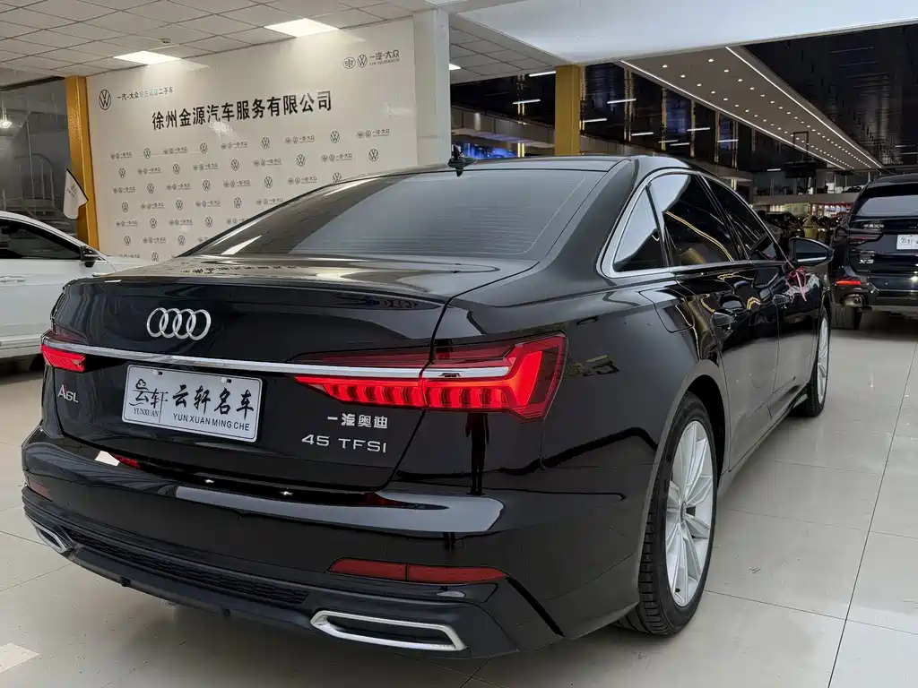 Audi A6L — миниатюра 5