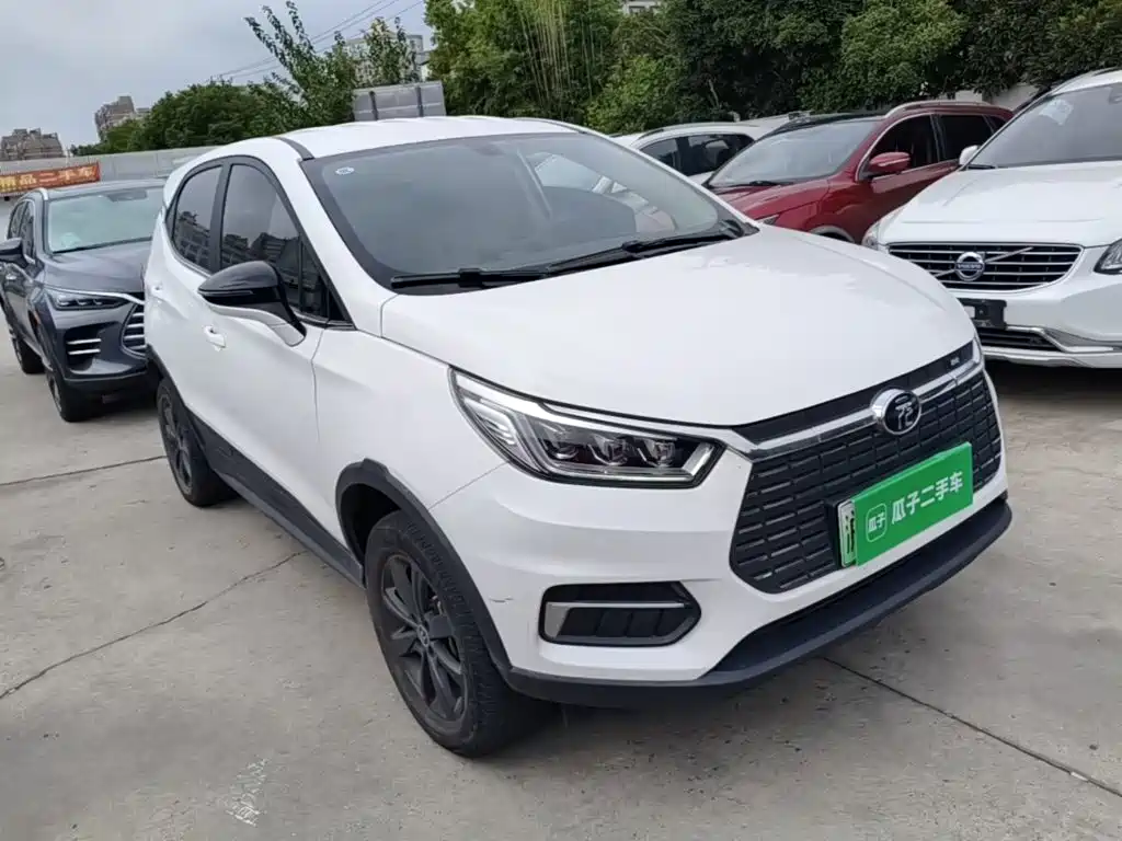 BYD Yuan EV — миниатюра 4