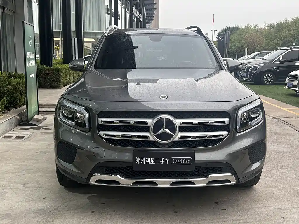 Mercedes-Benz GLB — миниатюра 2