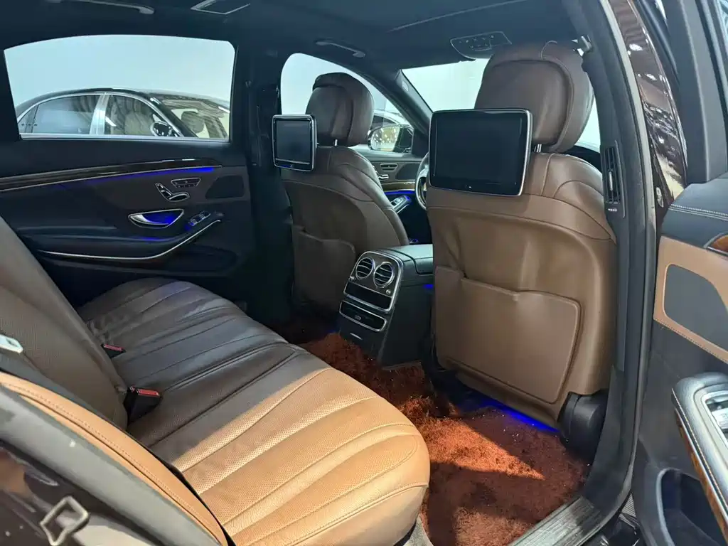 Mercedes-Benz S-Class — миниатюра 8