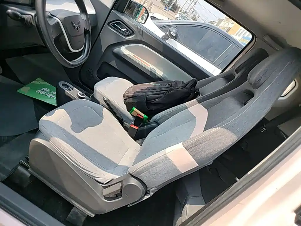 Wuling MINIEV — миниатюра 15