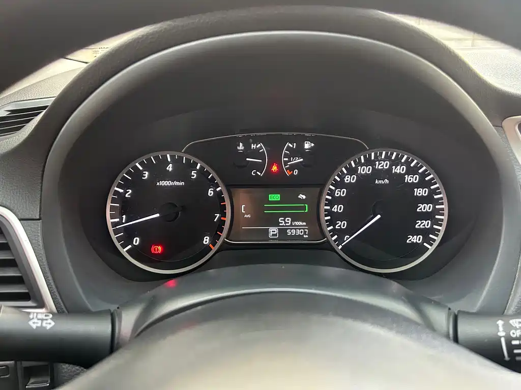 Nissan Sylphy — миниатюра 9
