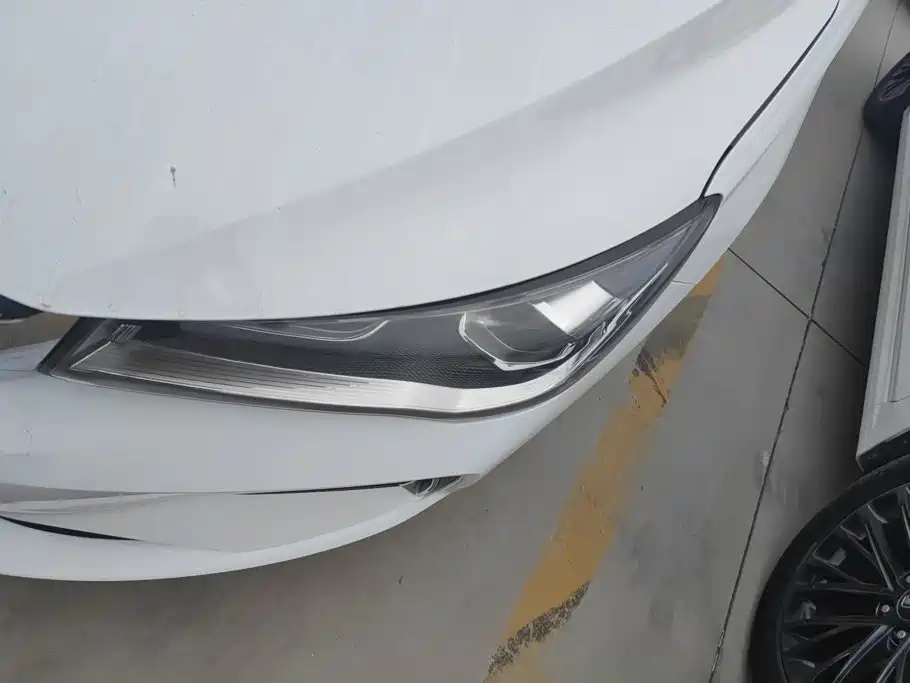 Geely Emgrand — миниатюра 5