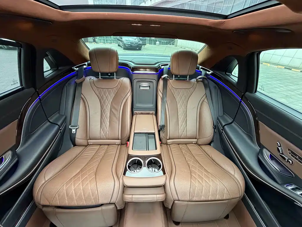 Mercedes-Benz S-Class — миниатюра 18