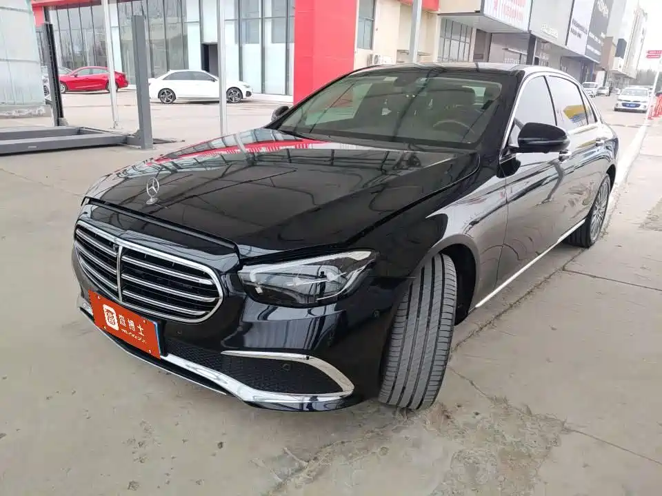 Mercedes-Benz E-Class 2021