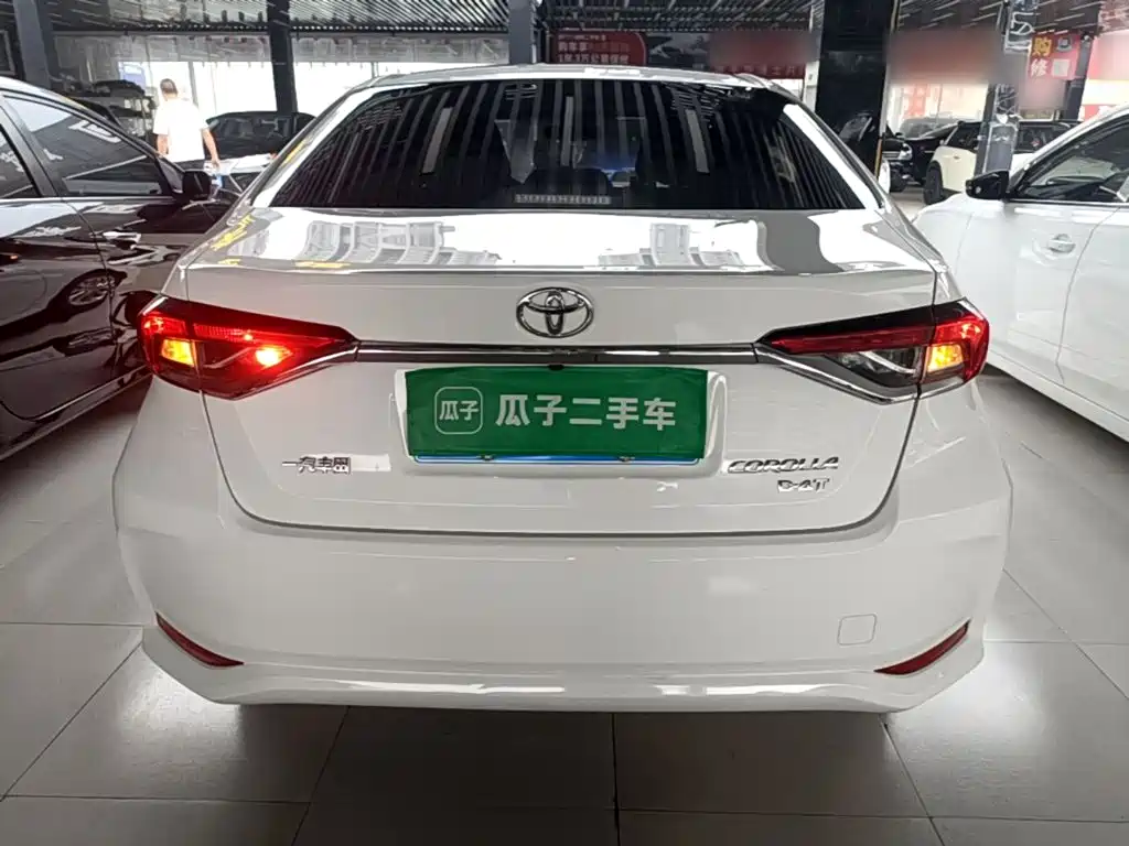 Toyota Corolla — миниатюра 6
