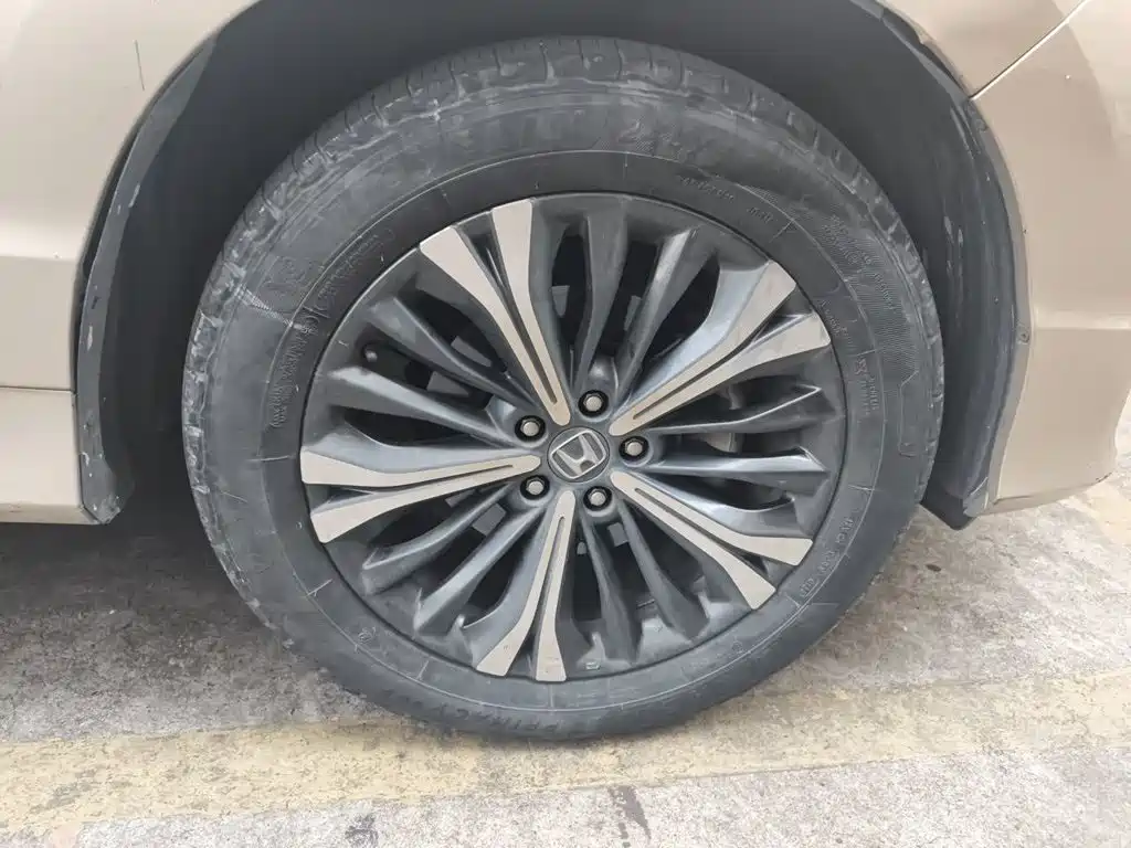 Honda UR-V — миниатюра 24