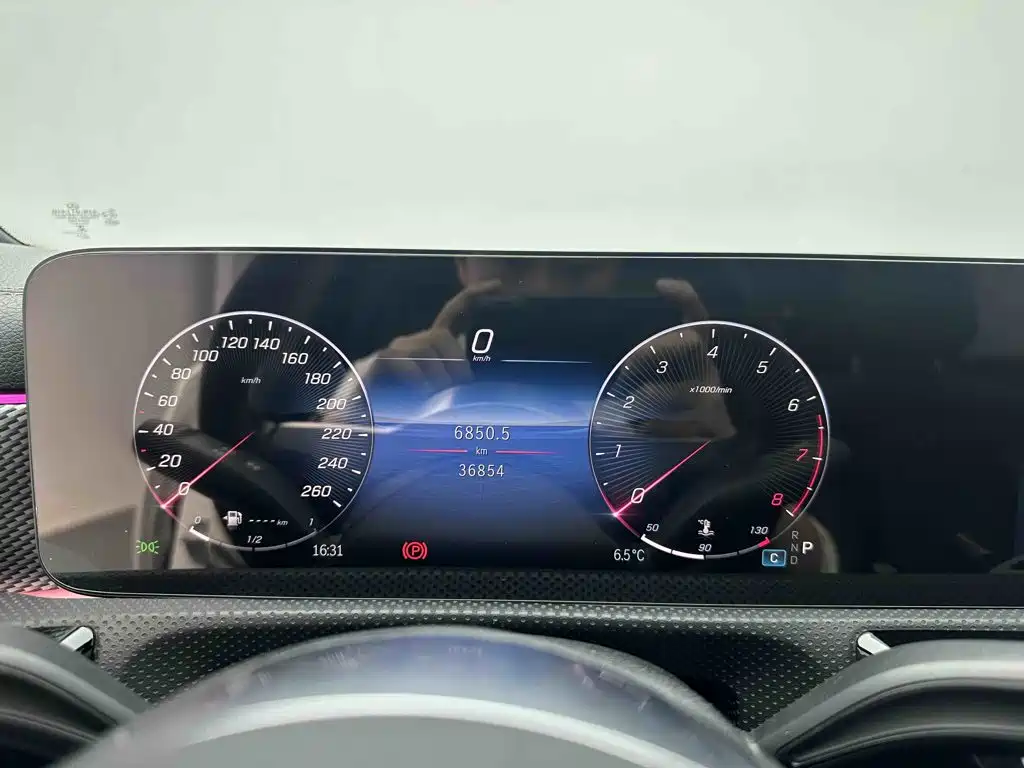 Mercedes-Benz A-Class — миниатюра 17