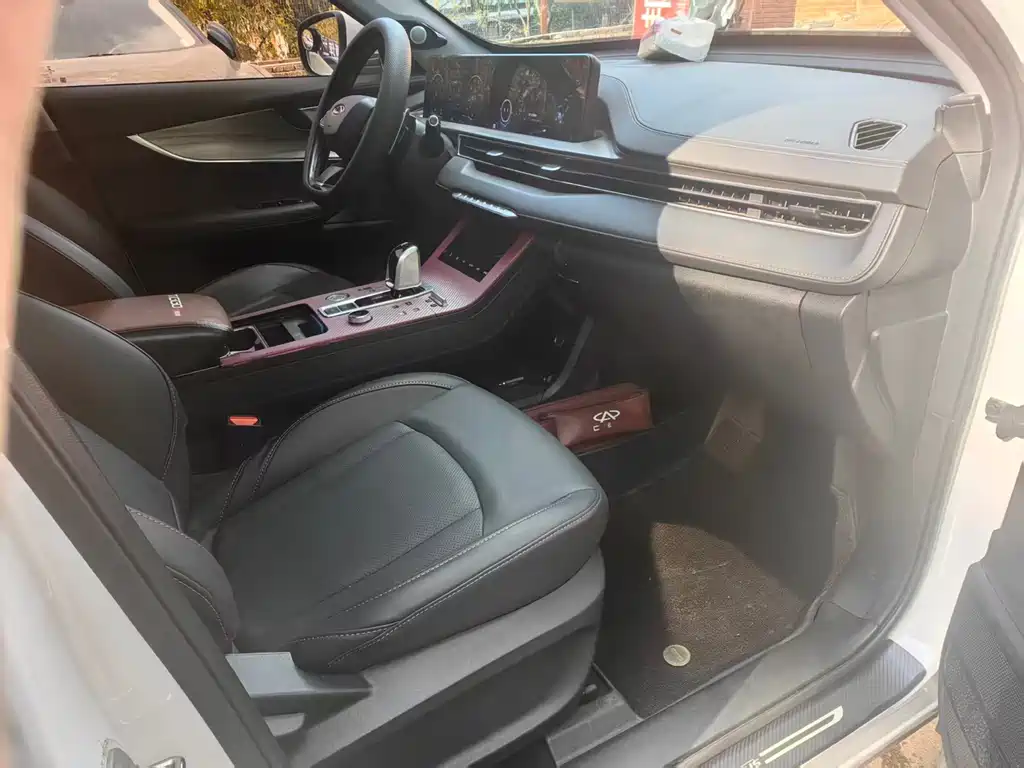 Chery Tiggo 8 PLUS — миниатюра 6