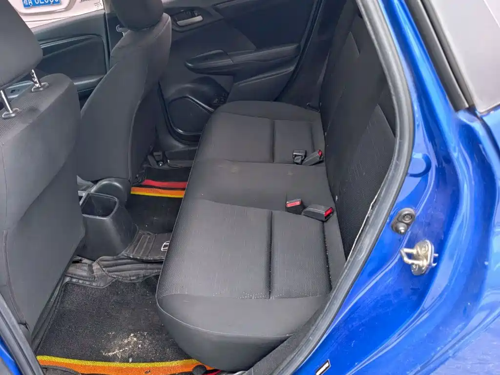 Honda Fit — миниатюра 14