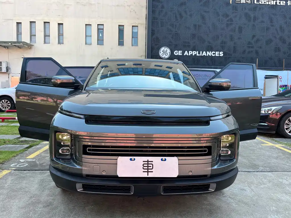 Geely Icon — миниатюра 13