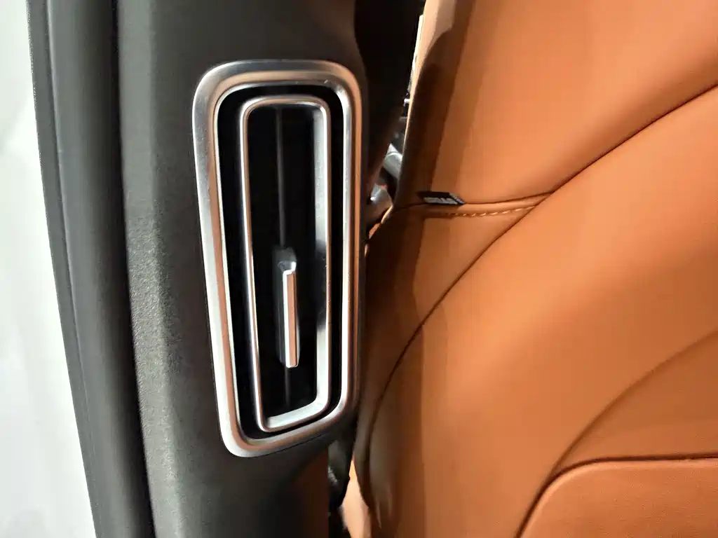 Li Auto Li L7 — миниатюра 18