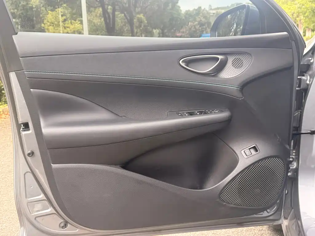 BYD Seal 05 DM-i — миниатюра 7