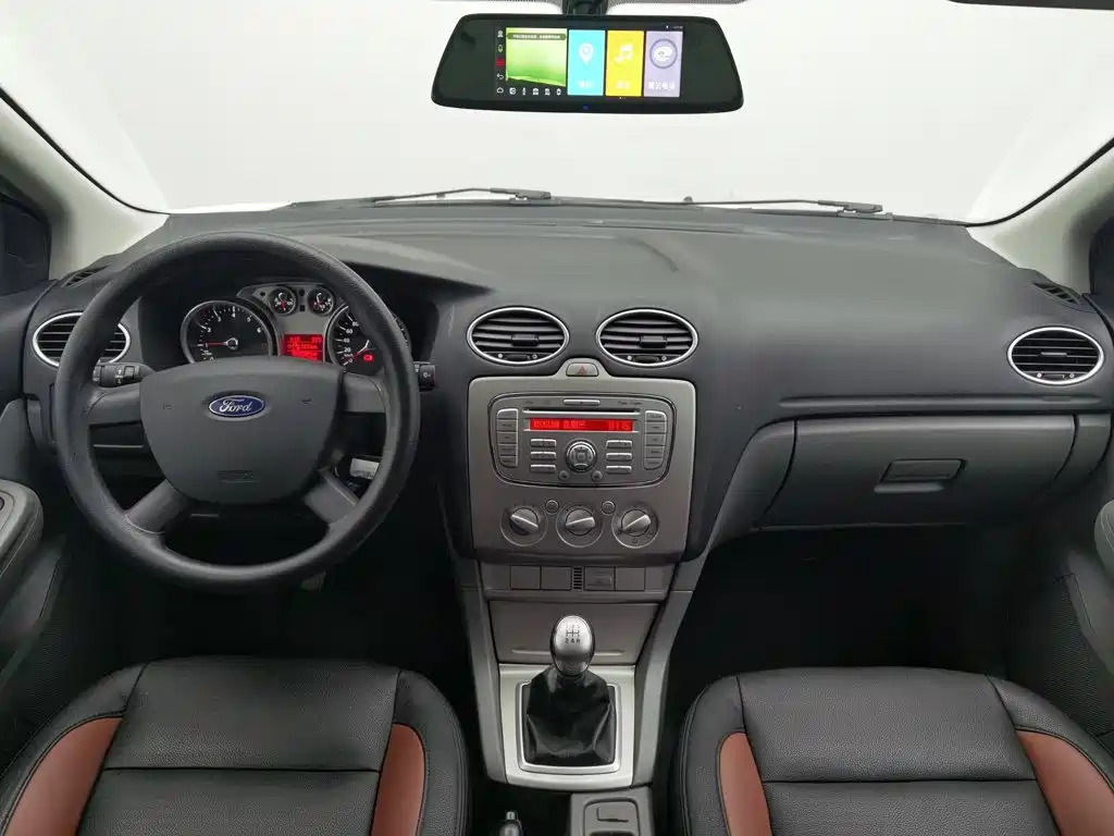 Ford Focus — миниатюра 5