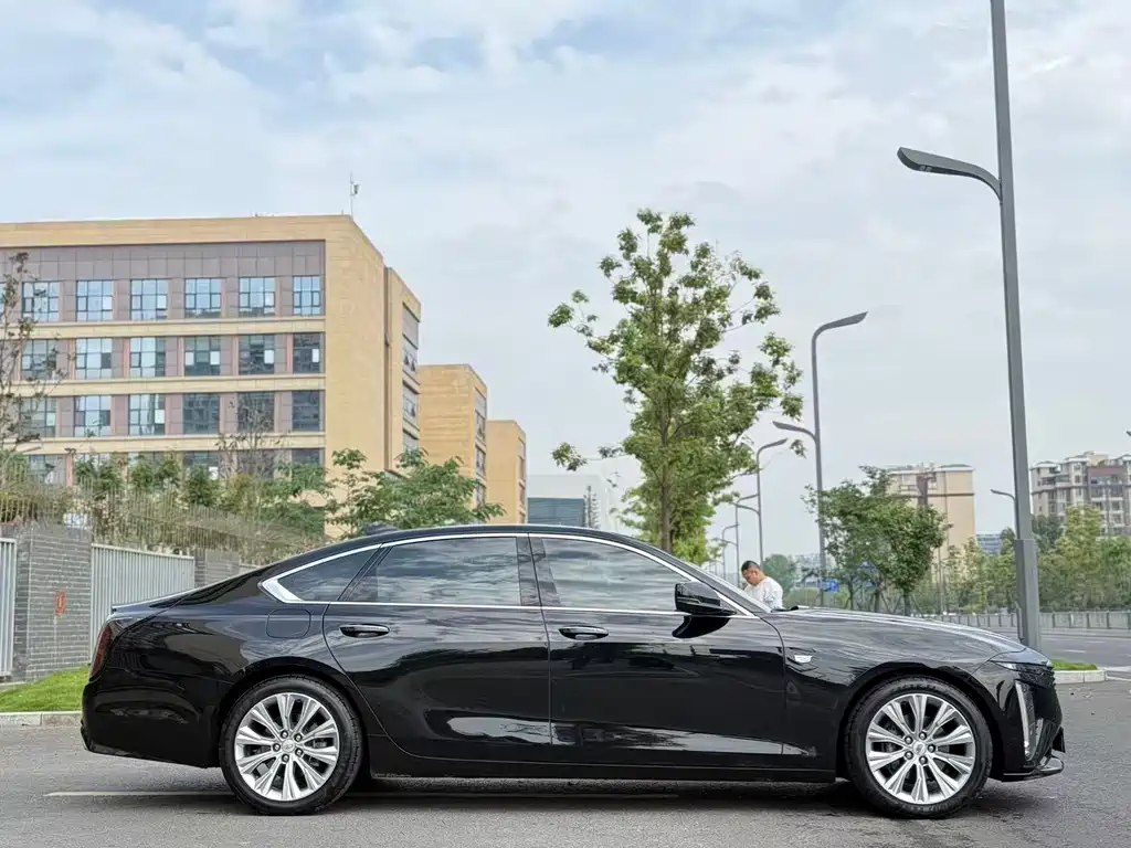 Cadillac CT6 2023 28T Luxury