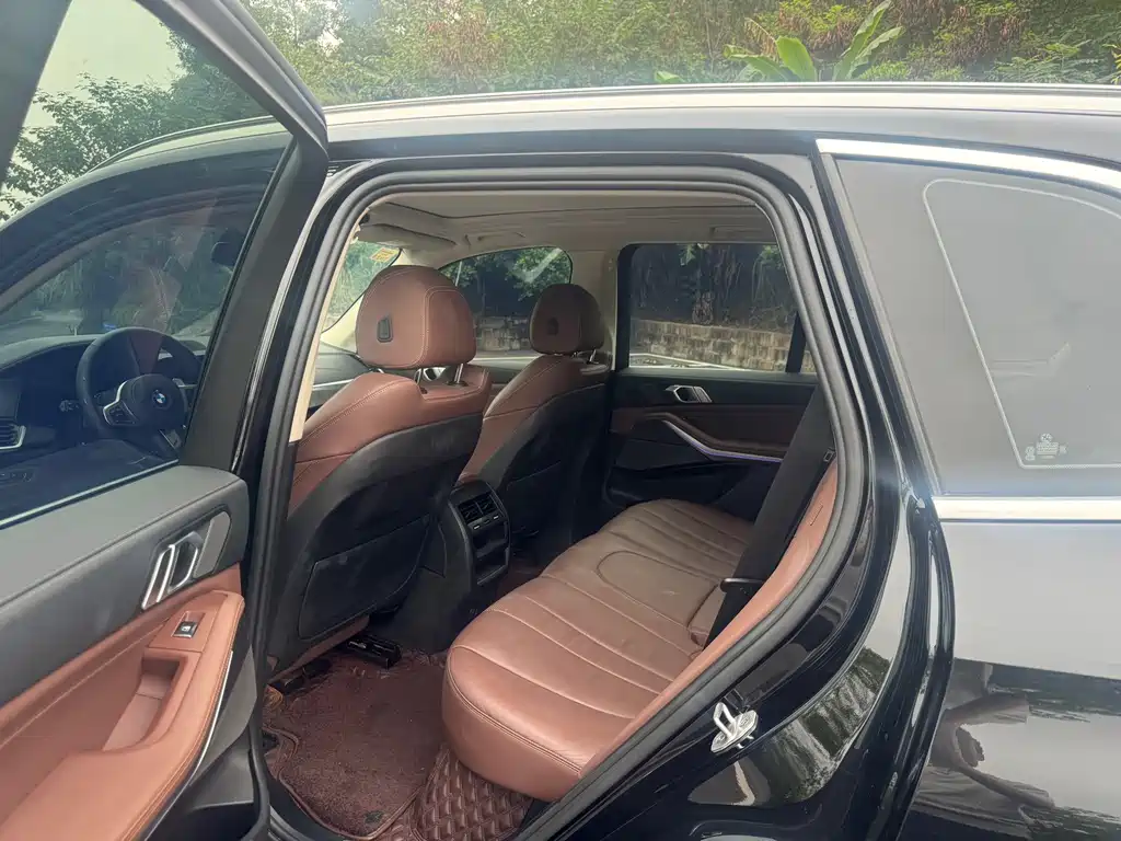 BMW X5 (Import) — миниатюра 8